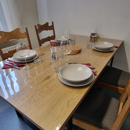Apartment Hostel-ferienwohnung Am Schlosspark Bad Berleburg